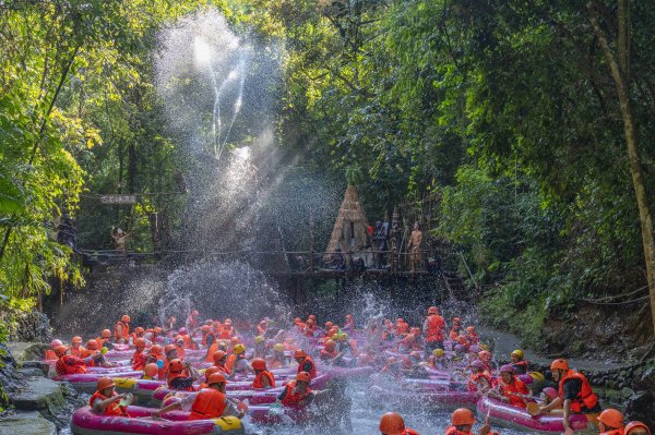 盛瑞德优配 清新：双节接待游客超70万，国家级户外运动路线成＂爆款＂